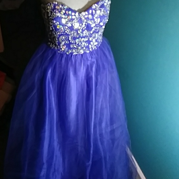 blue special occasion dresses